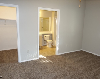 5250 S Rainbow Boulevard - Photo Thumbnail 15