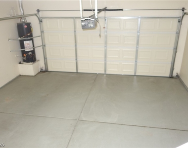 5250 S Rainbow Boulevard - Photo Thumbnail 17