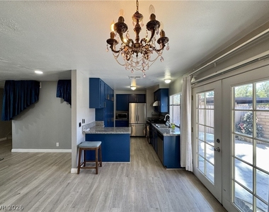 6224 Meadowhaven Lane - Photo Thumbnail 1