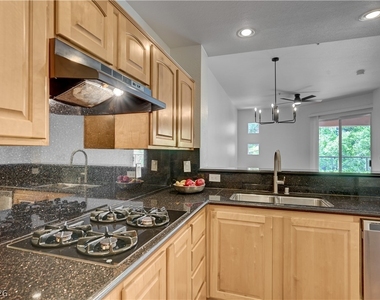 55 E Agate Avenue - Photo Thumbnail 14