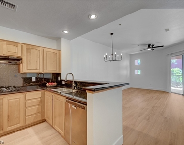 55 E Agate Avenue - Photo Thumbnail 10