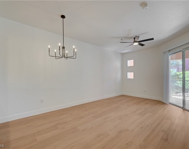 55 E Agate Avenue - Photo Thumbnail 3