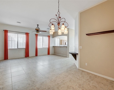 9197 Grey Pebble Court - Photo Thumbnail 12