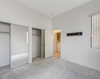 9197 Grey Pebble Court - Photo Thumbnail 42