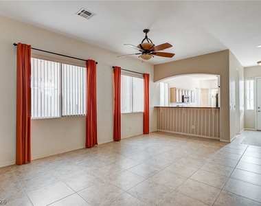 9197 Grey Pebble Court - Photo Thumbnail 8