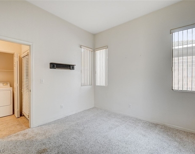 9197 Grey Pebble Court - Photo Thumbnail 41