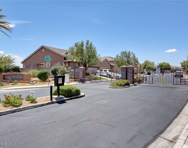 9197 Grey Pebble Court - Photo Thumbnail 54