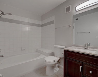 7885 W Flamingo Road - Photo Thumbnail 17