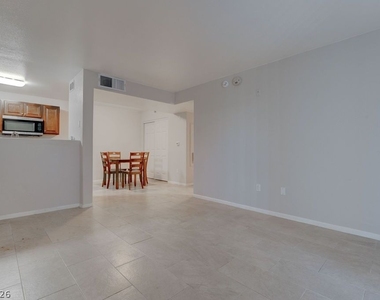 7885 W Flamingo Road - Photo Thumbnail 4