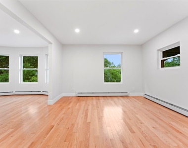 46 North Street - Photo Thumbnail 2