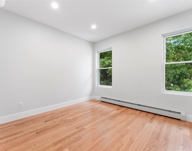 46 North Street - Photo Thumbnail 14