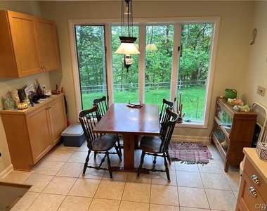 4564 Stoneledge Lane - Photo Thumbnail 8