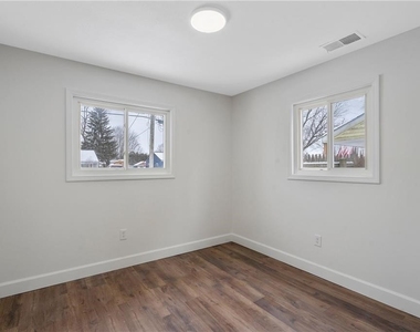 7891 Areopagitica Avenue - Photo Thumbnail 12