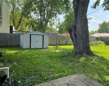 7891 Areopagitica Avenue - Photo Thumbnail 22