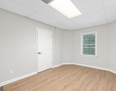 3418 Rose Arbor Court - Photo Thumbnail 12