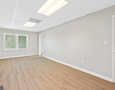 3418 Rose Arbor Court - Photo Thumbnail 16