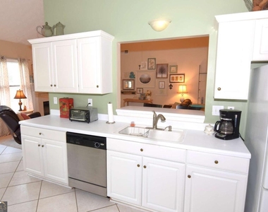 450 Running Fawn Drive - Photo Thumbnail 8