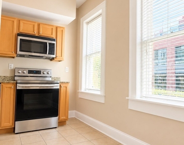 2855 Peachtree Road Ne - Photo Thumbnail 4