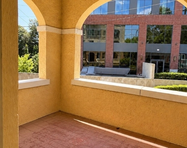 2855 Peachtree Road Ne - Photo Thumbnail 14