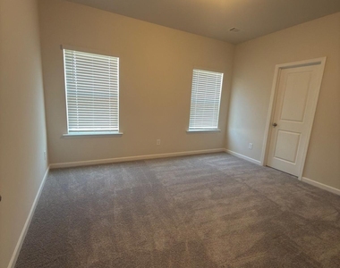 5270 Woodline View Circle - Photo Thumbnail 12
