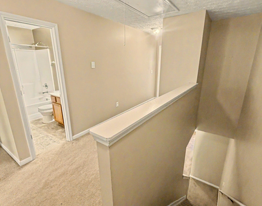 2878 Snapfinger Manor - Photo Thumbnail 18
