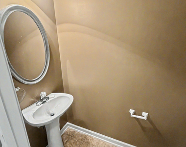 2878 Snapfinger Manor - Photo Thumbnail 4