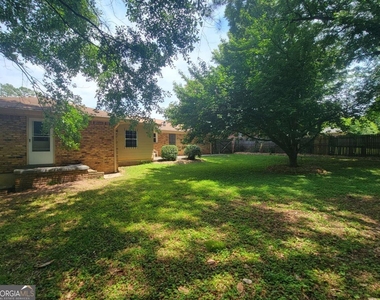 3213 Bobbie Lane - Photo Thumbnail 29