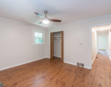 3213 Bobbie Lane - Photo Thumbnail 25