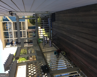 658 Irwin Street Ne - Photo Thumbnail 20