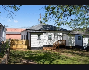 1515 Jonesboro Road Se - Photo Thumbnail 12