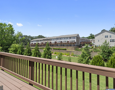 2042 Violet Lane - Photo Thumbnail 22