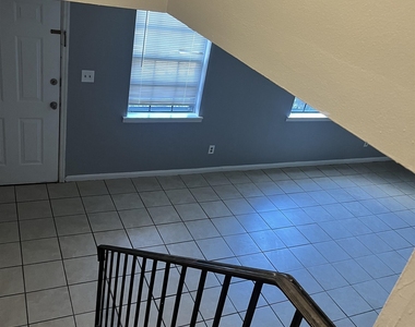 6354 Shannon Parkway - Photo Thumbnail 9