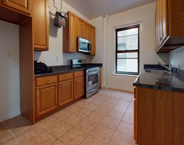 565 West 204th Street - Photo Thumbnail 5