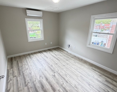 75-56 199th Street - Photo Thumbnail 12