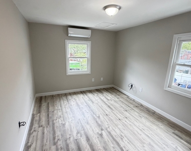 75-56 199th Street - Photo Thumbnail 13