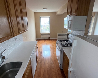 14-66 Bell Boulevard  - Photo Thumbnail 8