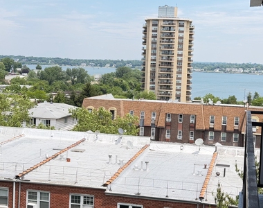 16-70 Bell Boulevard - Photo Thumbnail 19