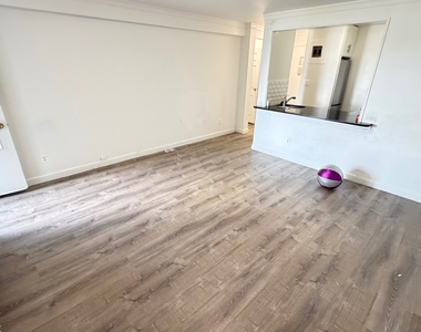 16-70 Bell Boulevard - Photo Thumbnail 14