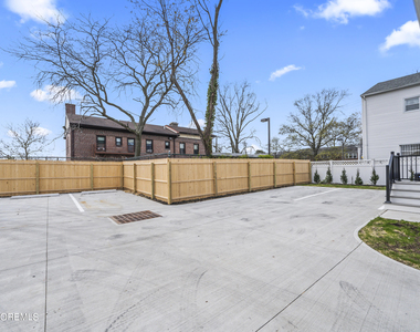 912 Cookman Avenue - Photo Thumbnail 9