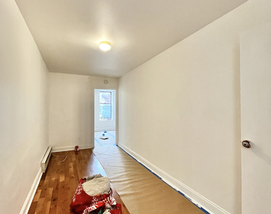147 Starr Street - Photo Thumbnail 8