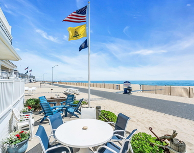 419 Beach Front - Photo Thumbnail 2