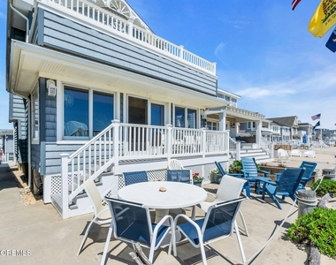 419 Beach Front - Photo Thumbnail 20
