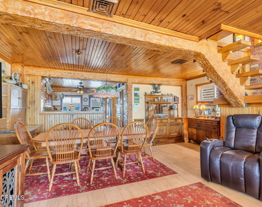 419 Beach Front - Photo Thumbnail 10
