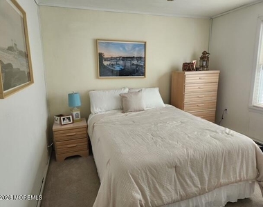 143 Osborne Avenue - Photo Thumbnail 8
