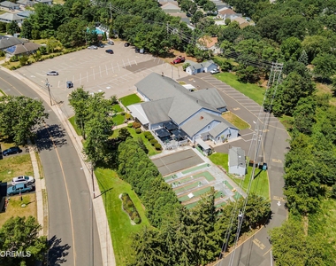 1734 Yorktowne Boulevard - Photo Thumbnail 26