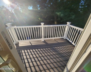 158 Mabel Avenue - Photo Thumbnail 10