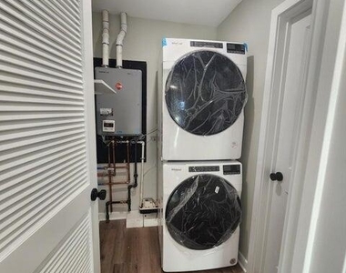 158 Mabel Avenue - Photo Thumbnail 13