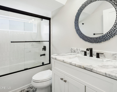 53 Fort Avenue - Photo Thumbnail 54