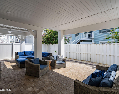 53 Fort Avenue - Photo Thumbnail 2