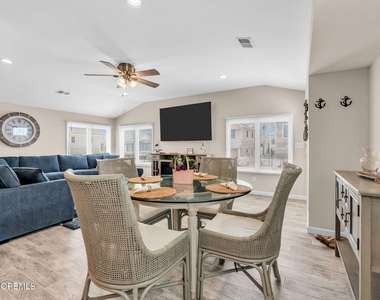 208 Mallard Lane - Photo Thumbnail 18